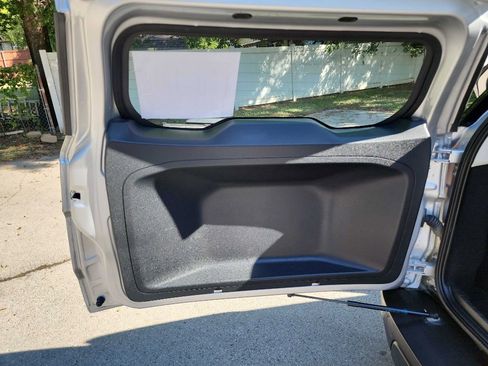 Used 2021 Ford EcoSport S image 29