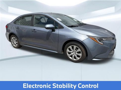 Used 2021 Toyota Corolla LE FWD image 9