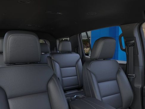 New 2026 Chevrolet Traverse LT w/ Driver Confidence Package FWD image 24
