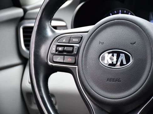 Used 2016 Kia Optima EX image 19