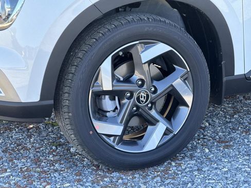 New 2026 Hyundai Venue SEL image 17