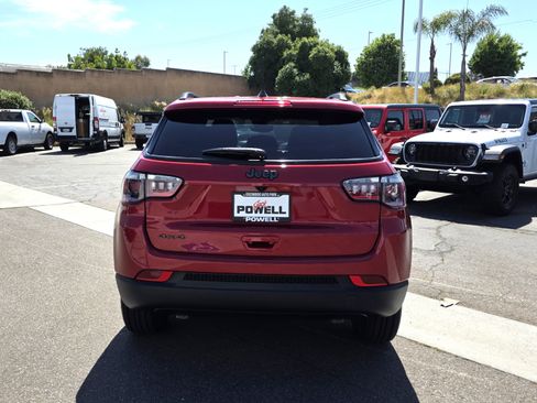 New 2025 Jeep Compass Latitude w/ Altitude Special Edition image 4