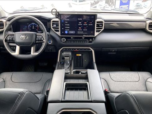 Used 2024 Toyota Tundra Limited AWD/4WD image 15
