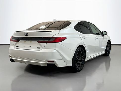 Used 2025 Toyota Camry XSE image 4