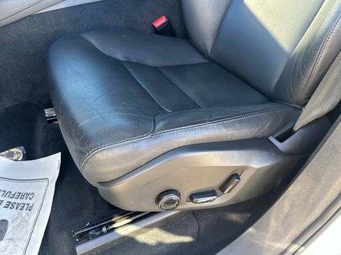 Certified 2025 Volvo XC90 B5 Core image 19