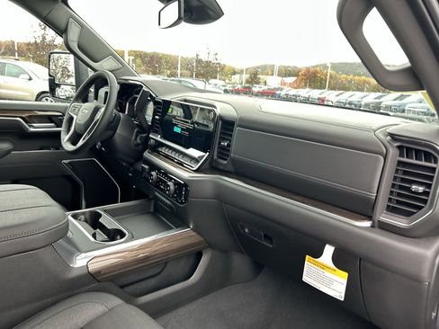 New 2026 Chevrolet Silverado 2500 LT w/ Trail Boss Package image 17