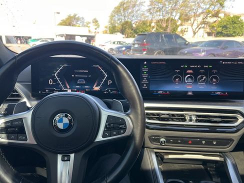 Used 2024 BMW M440i M440i w/ Premium Package image 14