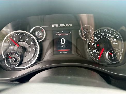 Used 2024 RAM 1500 Big Horn AWD/4WD image 13