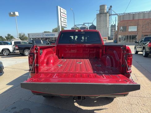 Used 2026 RAM 2500 Tradesman AWD/4WD image 8