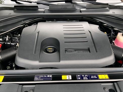 New 2026 Land Rover Range Rover Sport Dynamic SE AWD/4WD image 16