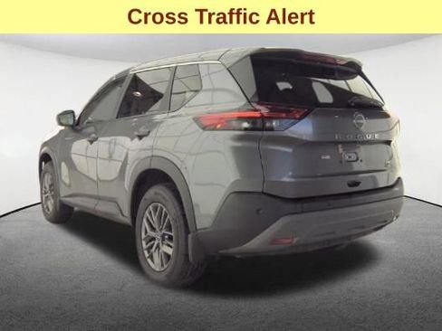 Used 2023 Nissan Rogue S AWD/4WD image 8