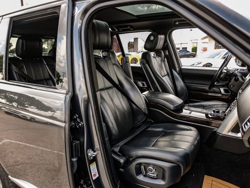Used 2016 Land Rover Range Rover Supercharged AWD/4WD image 33