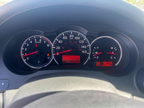 Used 2010 Nissan Altima 2.5 S FWD image 26