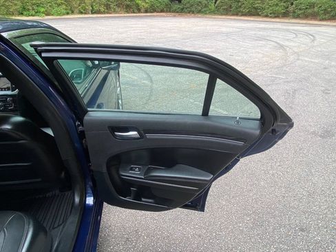 Used 2016 Chrysler 300 Limited RWD image 51