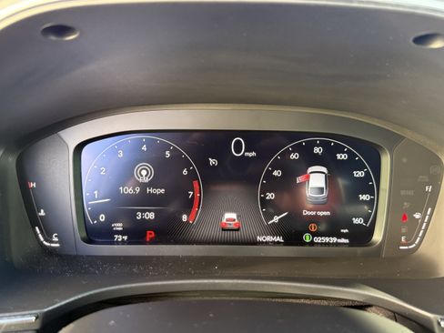 Used 2024 Acura Integra image 25