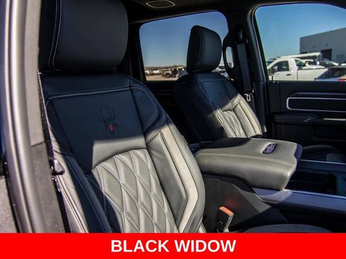 New 2025 RAM 2500 Big Horn AWD/4WD image 25