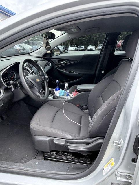Used 2020 Chevrolet Malibu LS FWD image 5