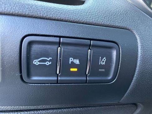 Used 2014 Chevrolet Impala LTZ image 17