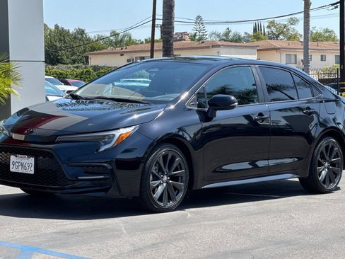 Certified 2023 Toyota Corolla SE w/ SE Premium Package image 10