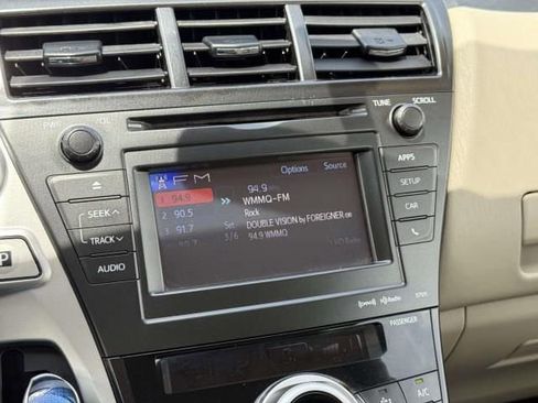 Used 2012 Toyota Prius V Three FWD image 23