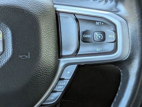 Used 2023 RAM 1500 Big Horn AWD/4WD image 19