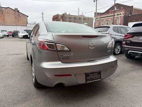 Used 2013 MAZDA MAZDA3 i Sport image 4