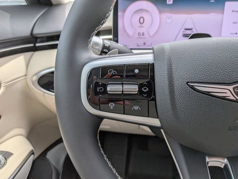New 2026 Genesis GV70 2.5T Advanced AWD/4WD image 16