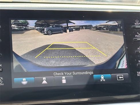 Used 2018 Honda Accord Touring image 24