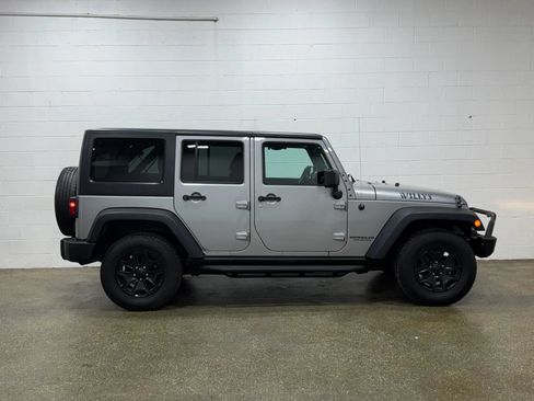 Used 2017 Jeep Wrangler Unlimited Sport AWD/4WD image 2