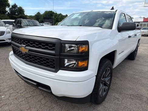 Used 2015 Chevrolet Silverado 1500 W/T w/ Trailering Package RWD image 3
