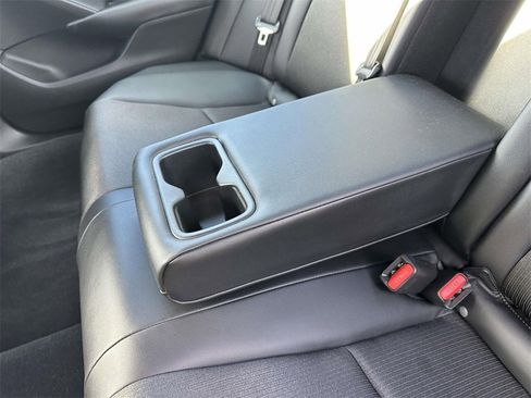 Certified 2022 Honda Accord Sport image 10