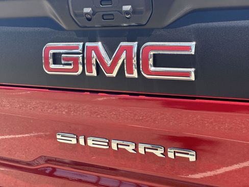 New 2026 GMC Sierra 2500 AT4X w/ AT4X AEV Edition AWD/4WD image 28