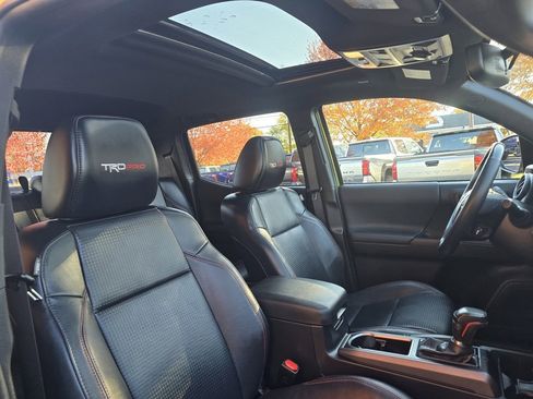 Certified 2022 Toyota Tacoma TRD Pro image 16