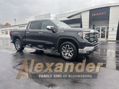 New 2026 GMC Sierra 1500 SLT w/ SLT Premium Package