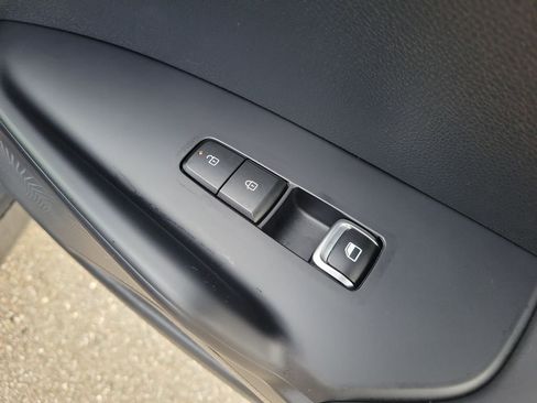 New 2026 Kia K5 LXS FWD image 11
