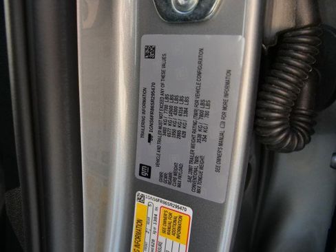 Used 2025 Chevrolet Suburban Premier image 53