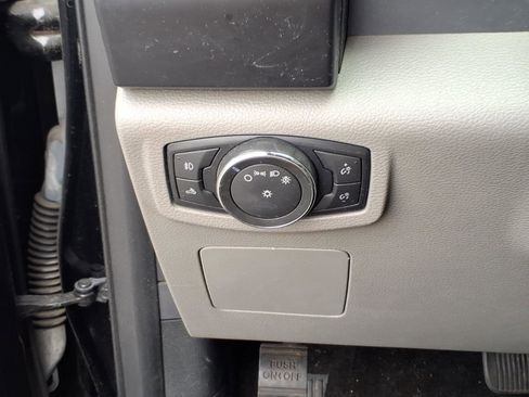 Used 2016 Ford F150 XL w/ Equipment Group 101A Mid AWD/4WD image 21