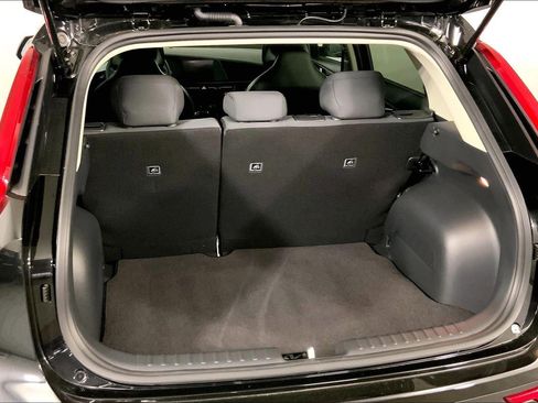 New 2025 Kia Niro LX image 5