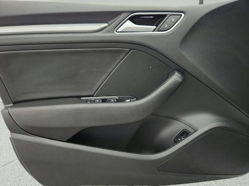 Used 2018 Audi A3 2.0T Premium FWD image 21