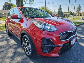 Used 2020 Kia Sportage LX image 1