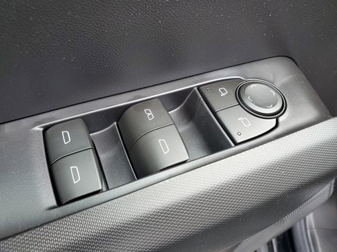 New 2026 Chevrolet Colorado Trail Boss AWD/4WD image 8