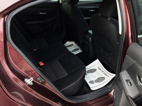 Used 2022 Nissan Sentra SV image 16