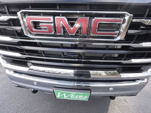 New 2026 GMC Sierra 3500 SLT image 41