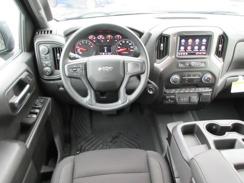 New 2026 Chevrolet Silverado 1500 Custom Trail Boss AWD/4WD image 16