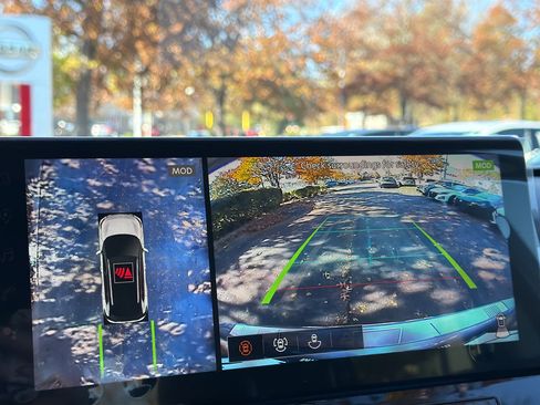 New 2026 Nissan Rogue Platinum image 24