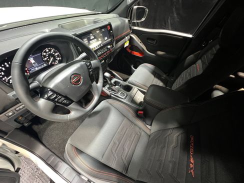 New 2026 Nissan Frontier PRO-4X w/ Pro-4x Convenience Package image 33