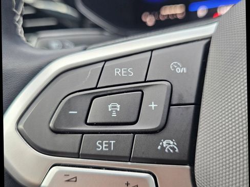 Used 2022 Volkswagen Taos S w/ IQ Drive S Package image 16