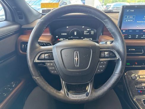 Certified 2023 Lincoln Nautilus Reserve AWD/4WD image 15