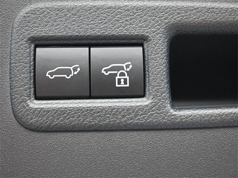 Used 2024 Toyota bZ4X XLE image 16