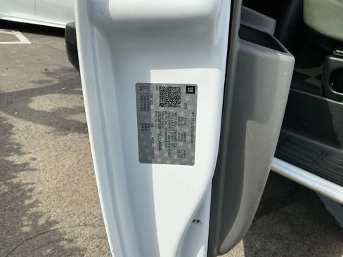 Used 2020 Chevrolet Express 2500 Extended w/ Driver Convenience Package RWD image 26